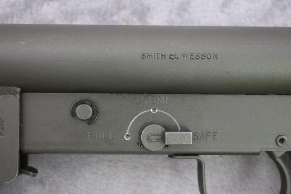 Fine Smith & Wesson Model 76 9mm submachinegun with 7 mags-img-15