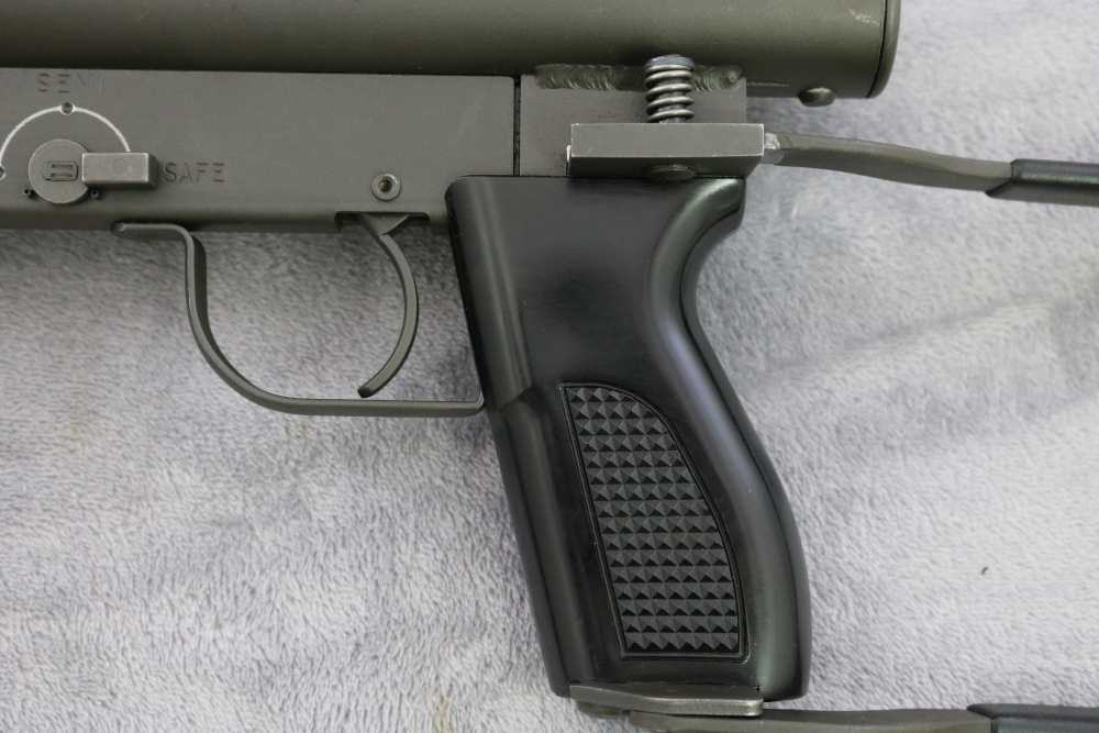 Fine Smith & Wesson Model 76 9mm submachinegun with 7 mags-img-16