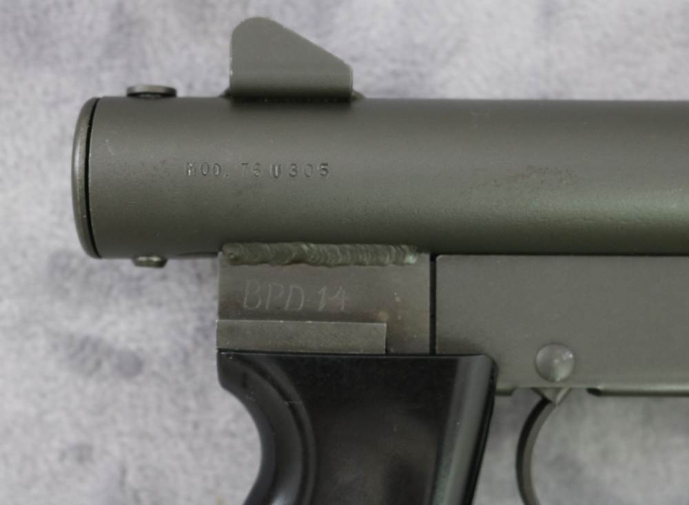 Fine Smith & Wesson Model 76 9mm submachinegun with 7 mags-img-1