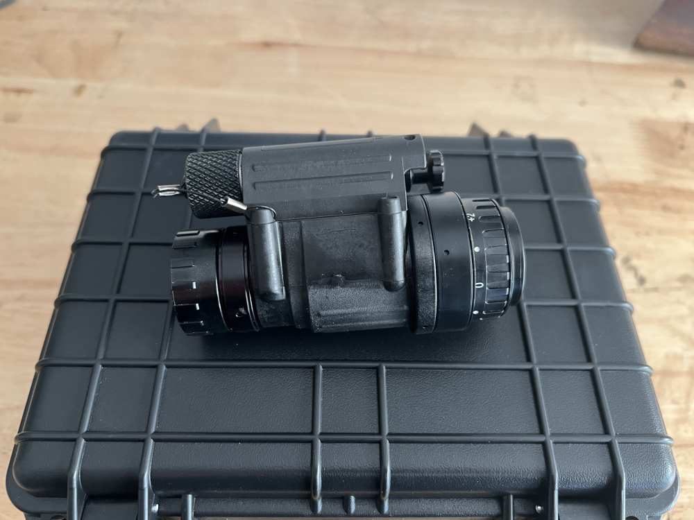 Gen 3 Green Phosphor PVS-14 Noctis Housing and Glass-img-2