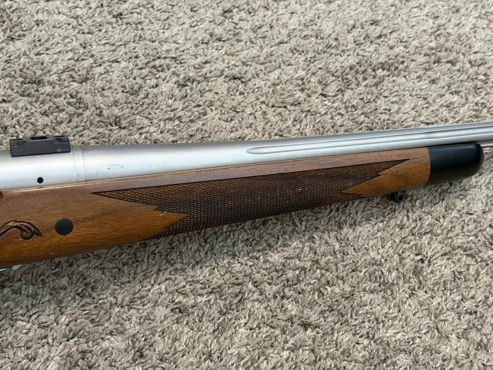 Remington 700 CDL SF 300 WSM stainless fluted sf engraved stock shooter-img-3