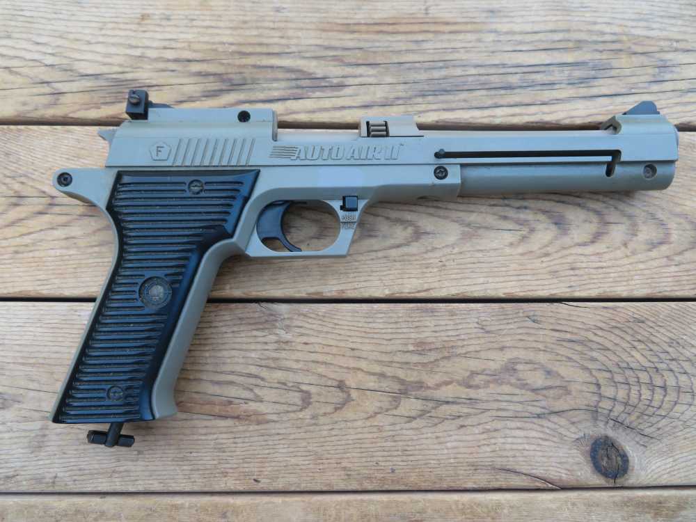 Crosman Auto Air II .177 air BB pellet pistol -img-17