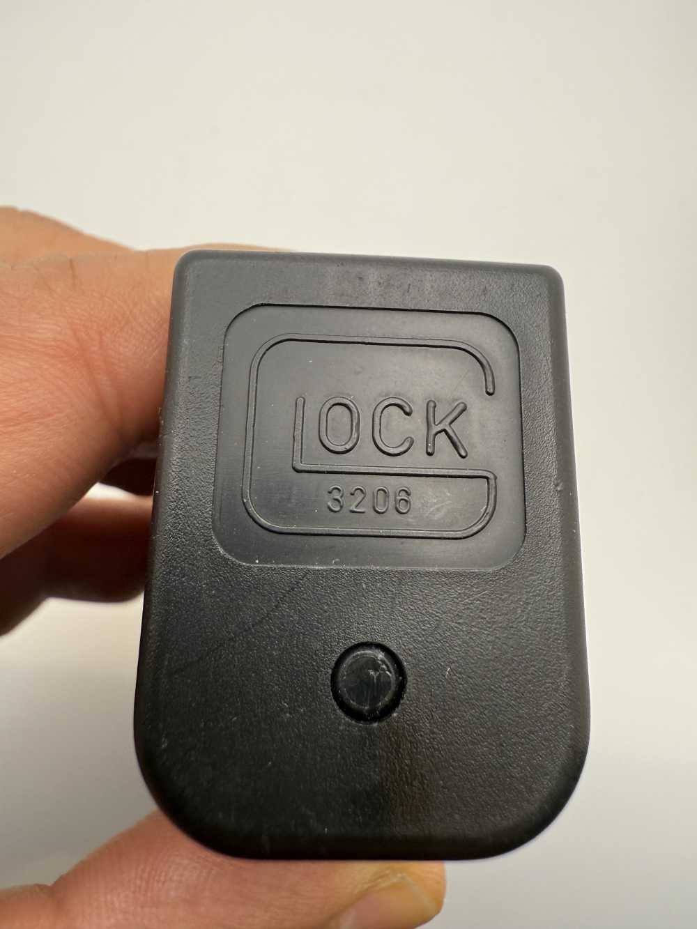 Factory Original Glock .40 cal Magazine for 22,23,27,35 14/15 Round OEM -img-2