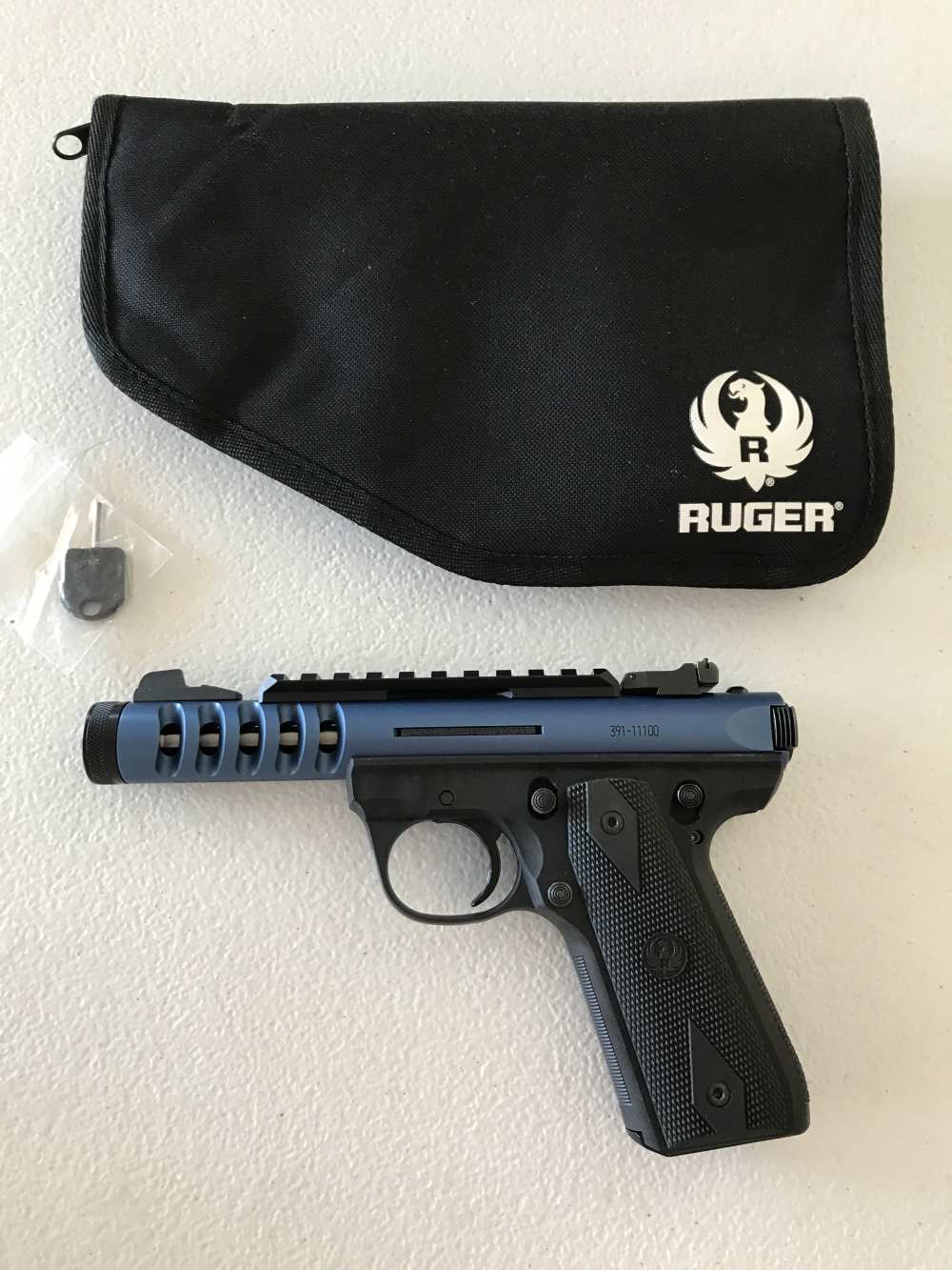 RUGER 22/45 22LR BLUE USED!-img-0