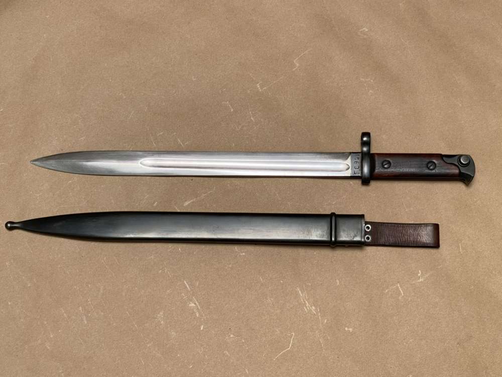 Scarce WWII SVT-38 Bayonet and Scabbard - Soviet WW2 SVT38 Tokarev SVT-40-img-4