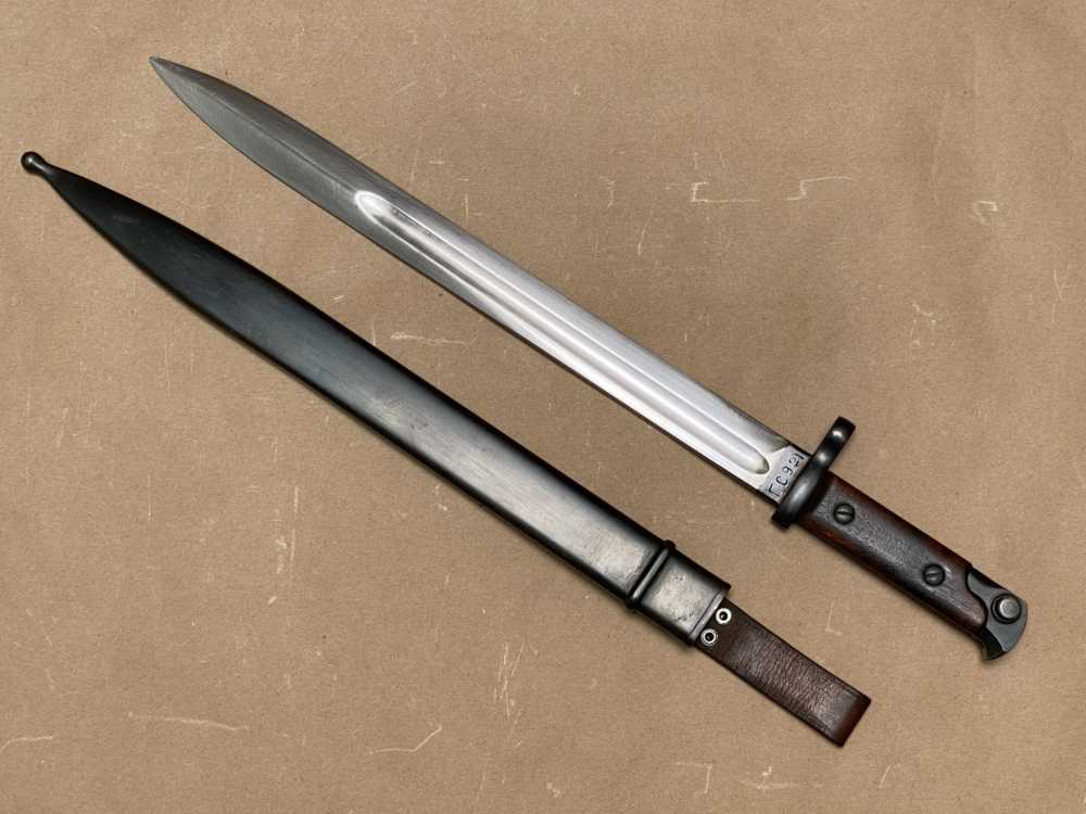 Scarce WWII SVT-38 Bayonet and Scabbard - Soviet WW2 SVT38 Tokarev SVT-40-img-1