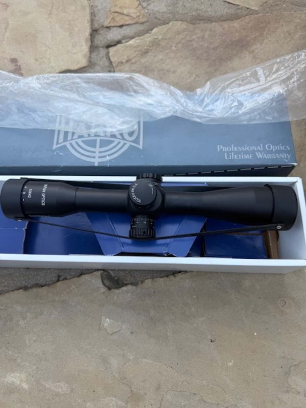 HAKKO  MP-SF -1042 10X42,R:90 FIXED 10 POWER MILDOT RETICLE-img-4