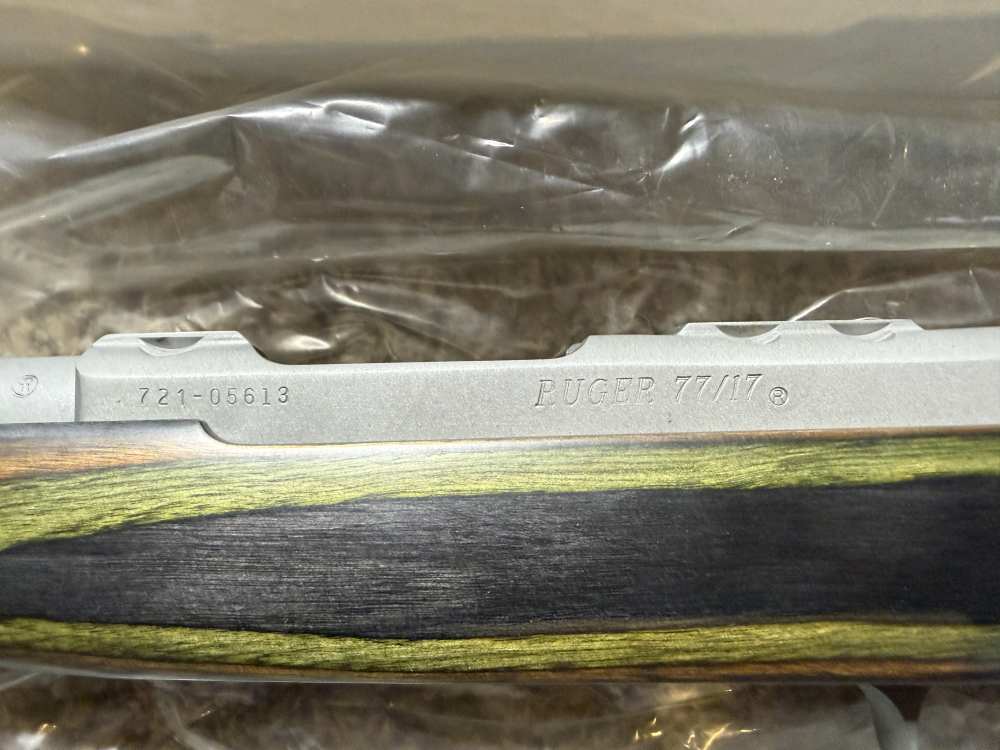 NIB Ruger 77/17 ss laminated 17 hornet w/ threaded barrel NICE! TRADES!-img-8