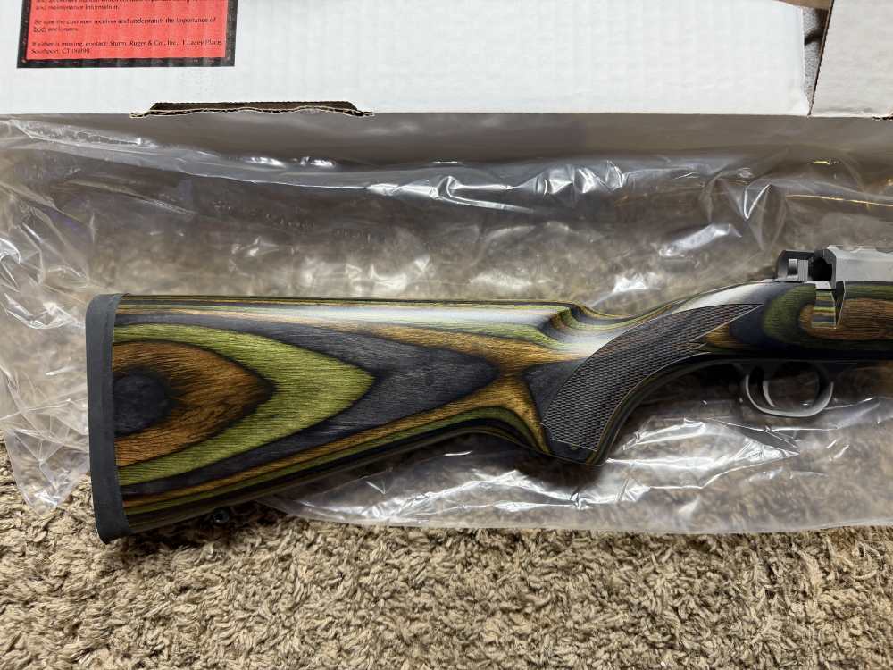 NIB Ruger 77/17 ss laminated 17 hornet w/ threaded barrel NICE! TRADES!-img-2