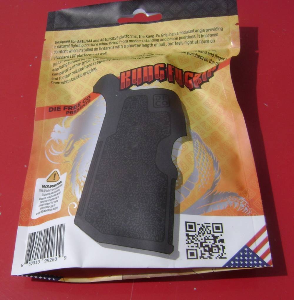 Kung Fu Grip from DFC for a AR15 Black Color-img-1