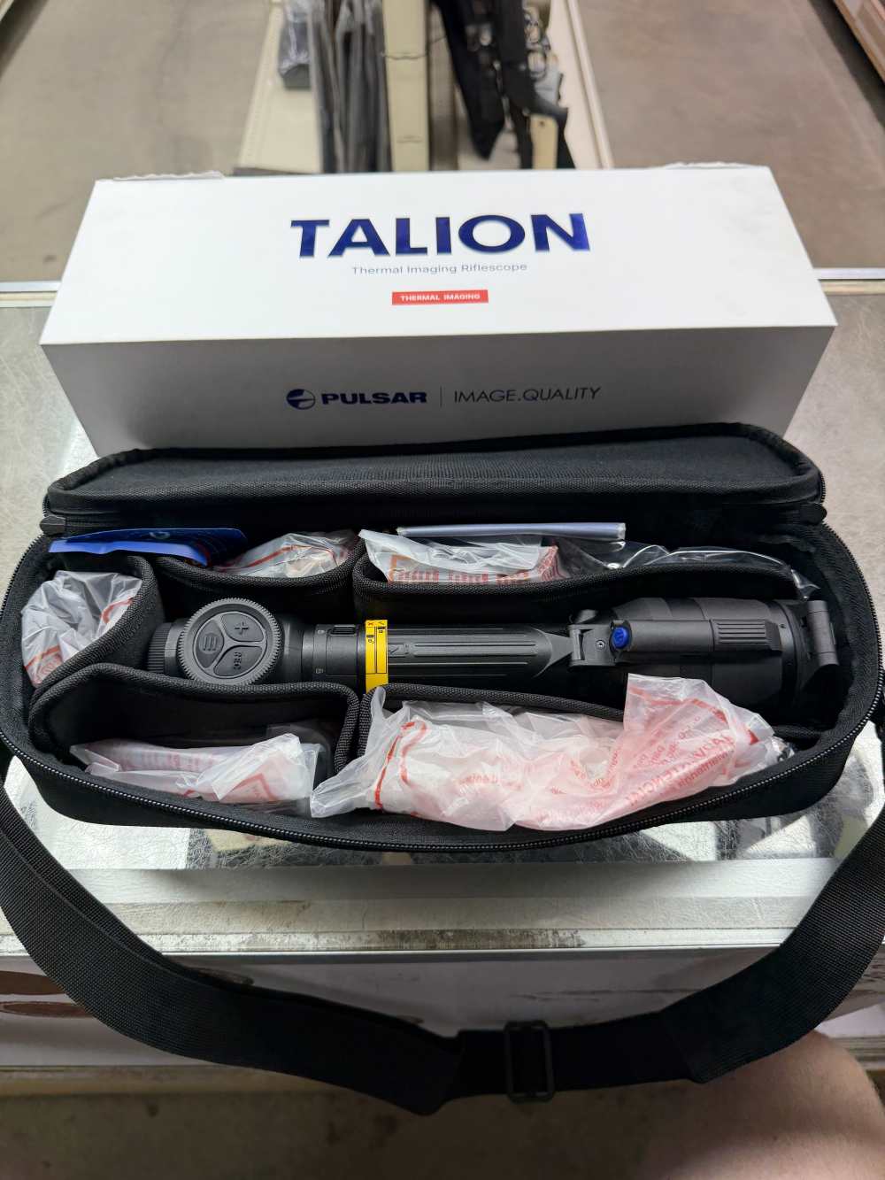 Brand New Pulsar Talion XG35 thermal imaging sight *damaged box*-img-0
