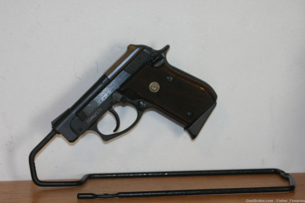 Taurus PT-22 .22 LR  with two magazines and a case  Good Condition-img-1