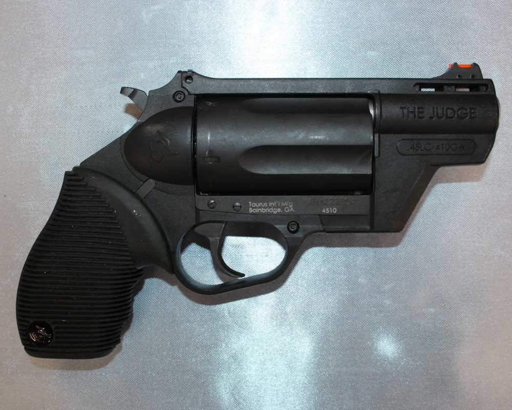 Taurus Judge Public Defender 45LC/410GA 2.5" Barrel, LAYAWAY AVAILABLE!-img-1