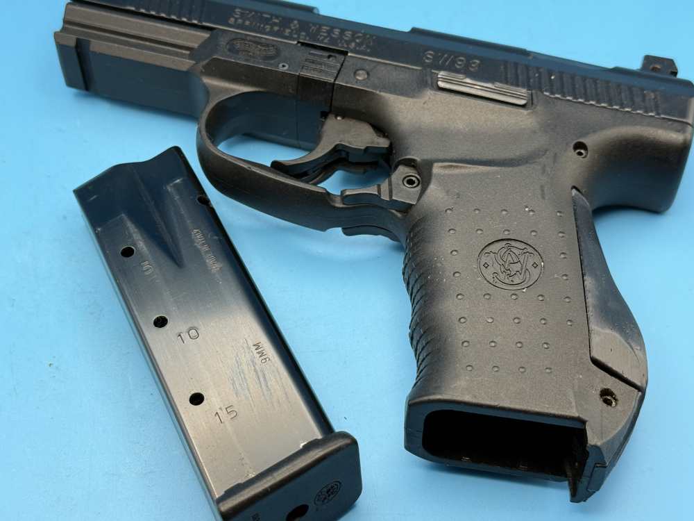 Smith & Wesson SW99 9mm S&W Walther P99-img-6