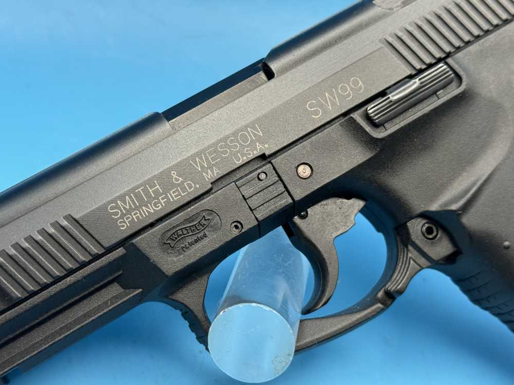 Smith & Wesson SW99 9mm S&W Walther P99-img-1
