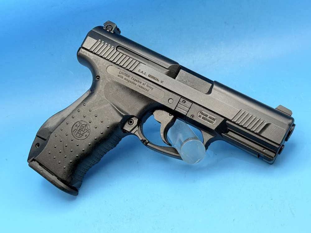 Smith & Wesson SW99 9mm S&W Walther P99-img-4