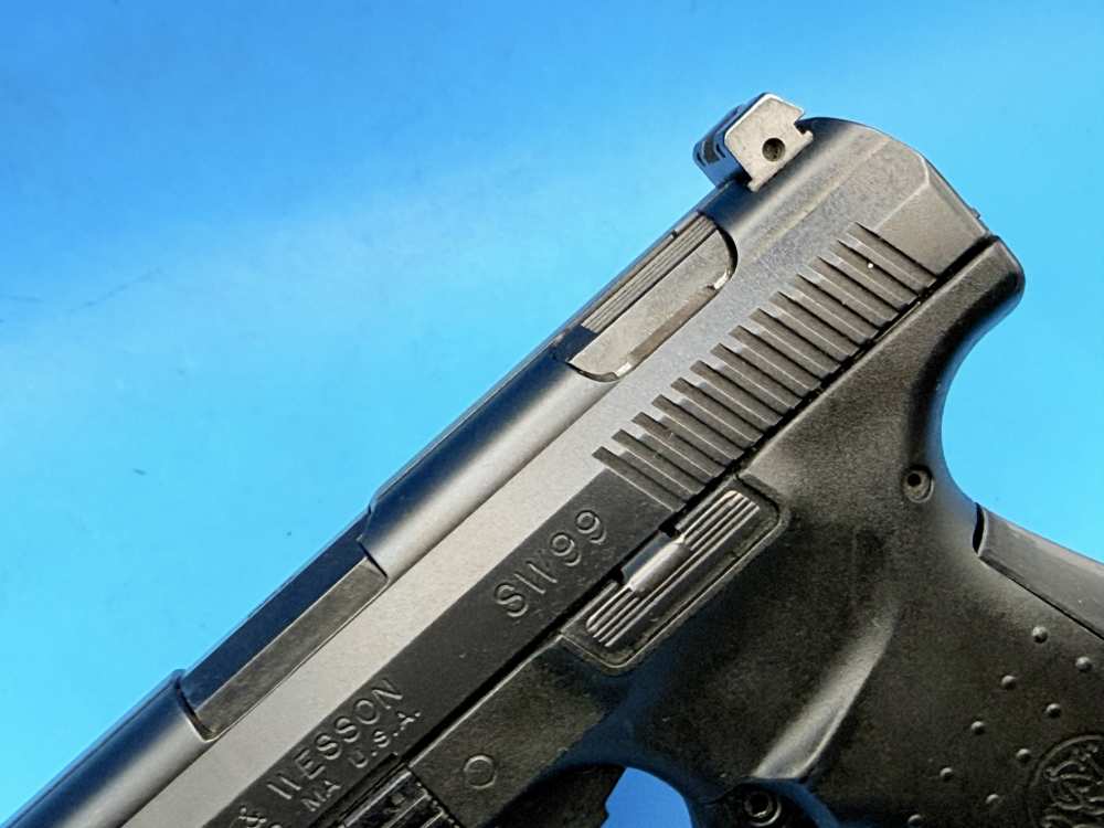Smith & Wesson SW99 9mm S&W Walther P99-img-2
