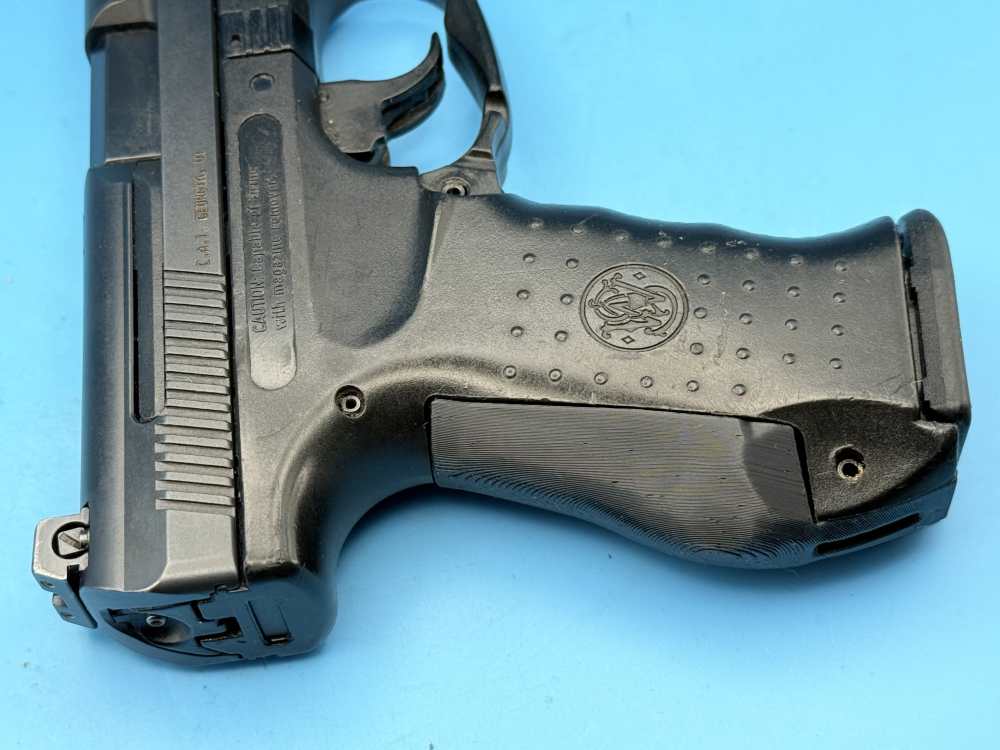 Smith & Wesson SW99 9mm S&W Walther P99-img-5