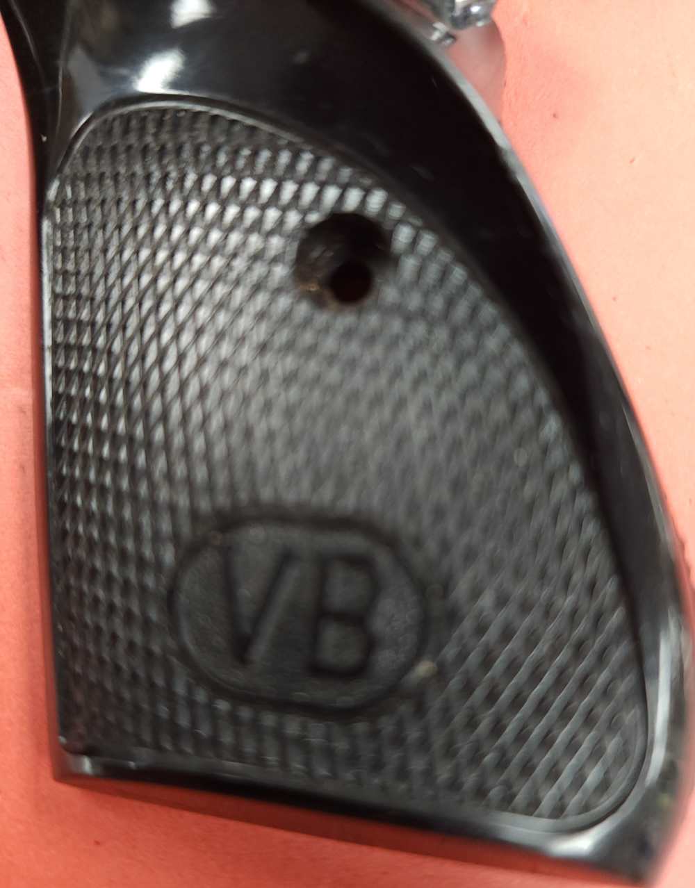 BERNARDELLI MODEL 80 GRIPS-img-1
