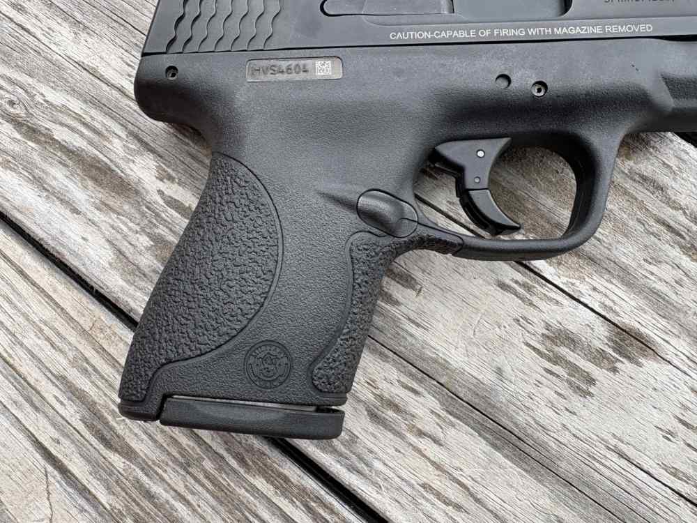 Smith & Wesson M&P 9 Shield 9mm Pistol 3 inch-img-7