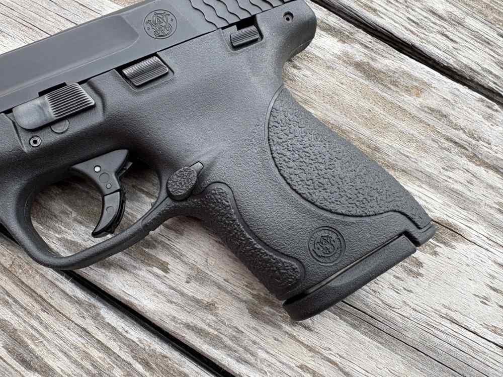 Smith & Wesson M&P 9 Shield 9mm Pistol 3 inch-img-23