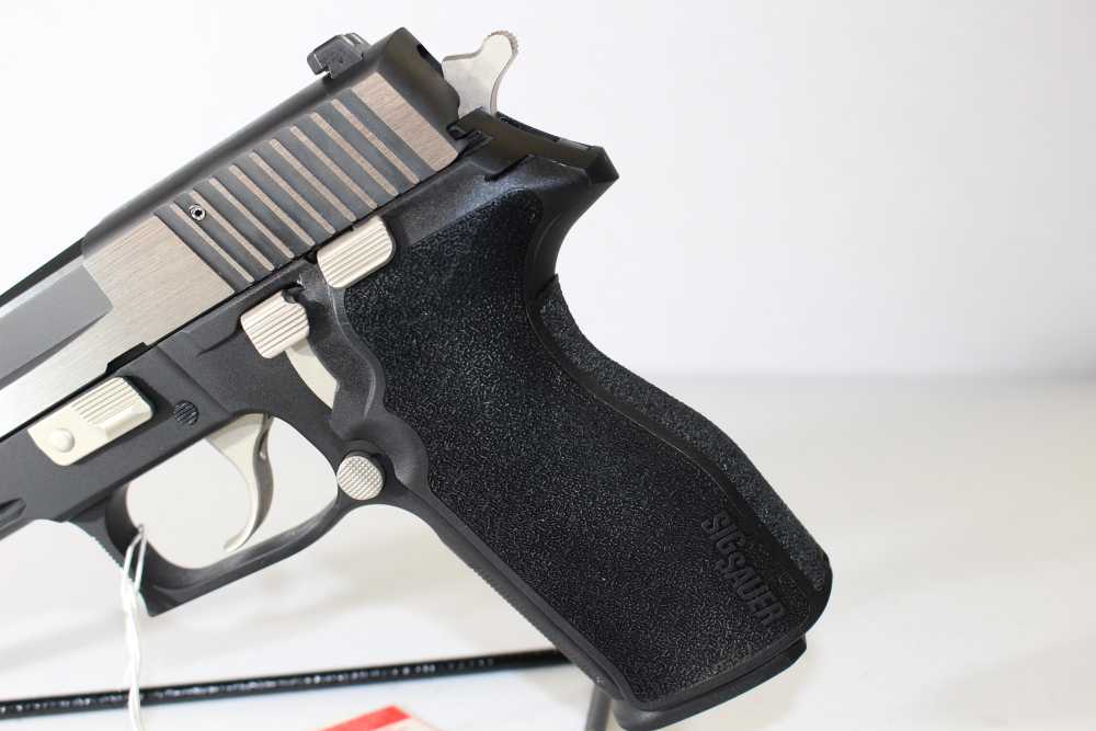 Sig P227R Equinox, .45ACP, 10+1, First year production, As new in case-img-2