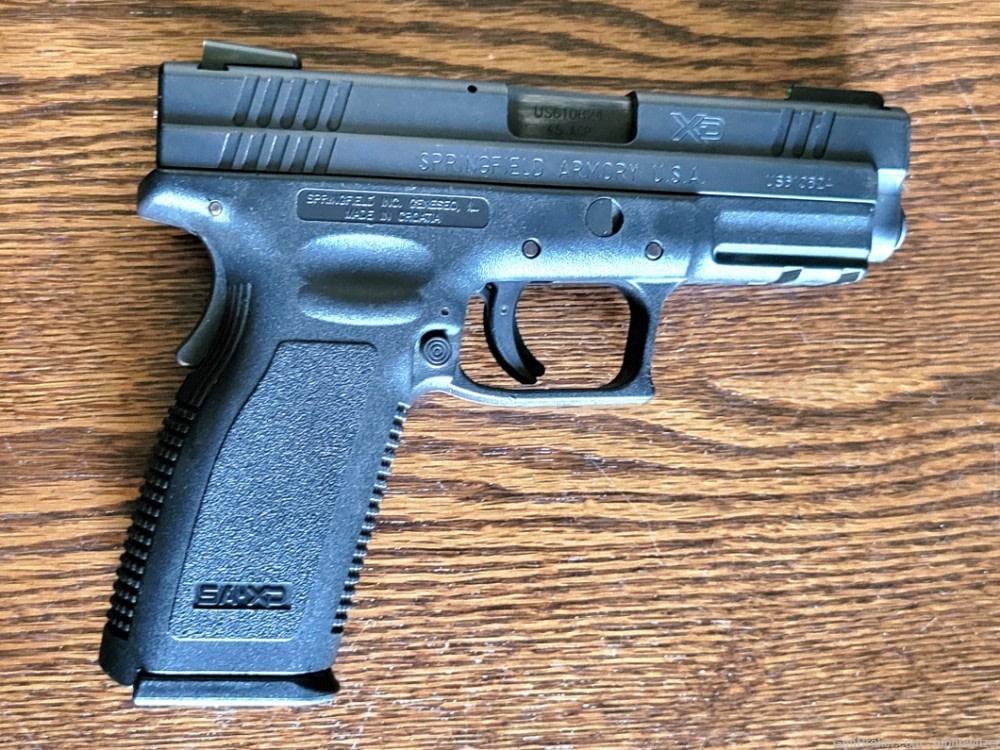 Springfield Armory XD Service.45 ACP 4" Bbl 4- 13rd Mags-img-0