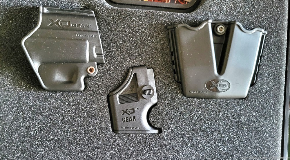 Springfield Armory XD Service.45 ACP 4" Bbl 4- 13rd Mags-img-3