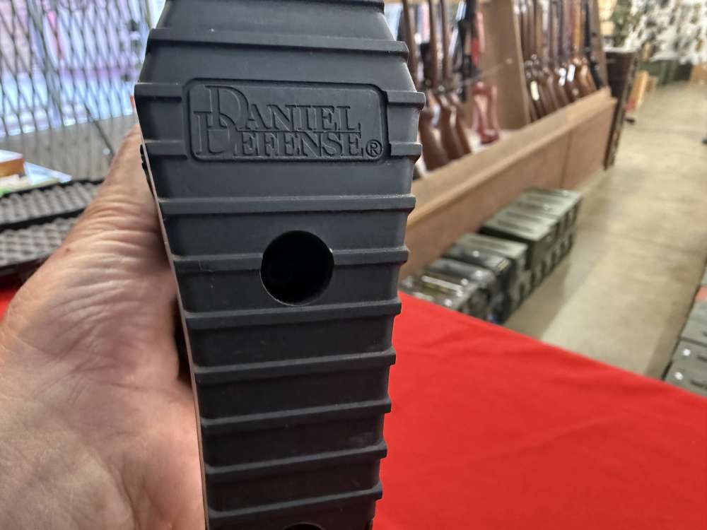 DANIEL DEFENSE DDM4 V7 SLW 5.56 -img-11