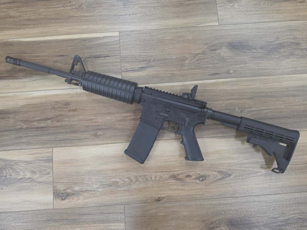 Colt AR-15 Carbine 5.56 NATO — 16" Barrel — 30-Round Magazine-img-17