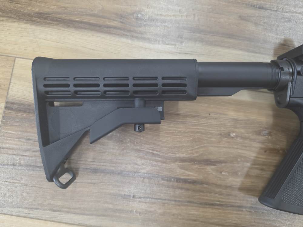 Colt AR-15 Carbine 5.56 NATO — 16" Barrel — 30-Round Magazine-img-7
