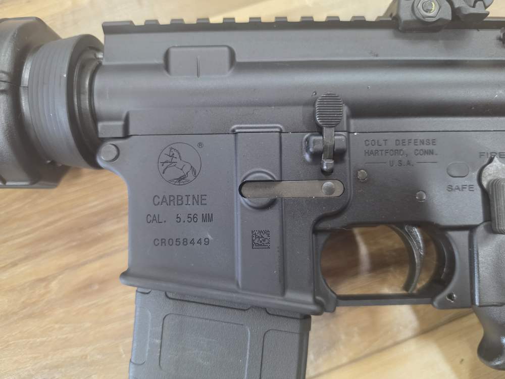Colt AR-15 Carbine 5.56 NATO — 16" Barrel — 30-Round Magazine-img-4