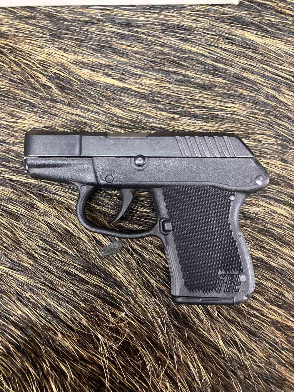 Keltec P3AT-img-2
