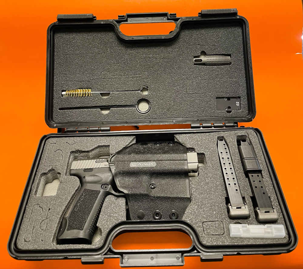 CANIK TP9 SFx 9mm two tone 2 mags like new.-img-2