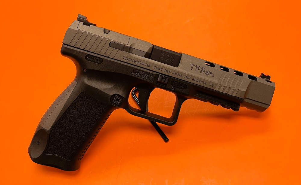 CANIK TP9 SFx 9mm two tone 2 mags like new.-img-3