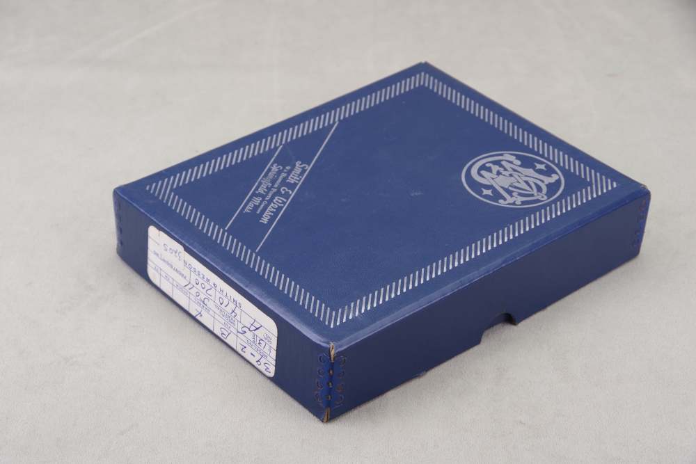 1977 S&W 39-2 9mm 4'' Blue NIB 2 Consecutive #s Available-img-5