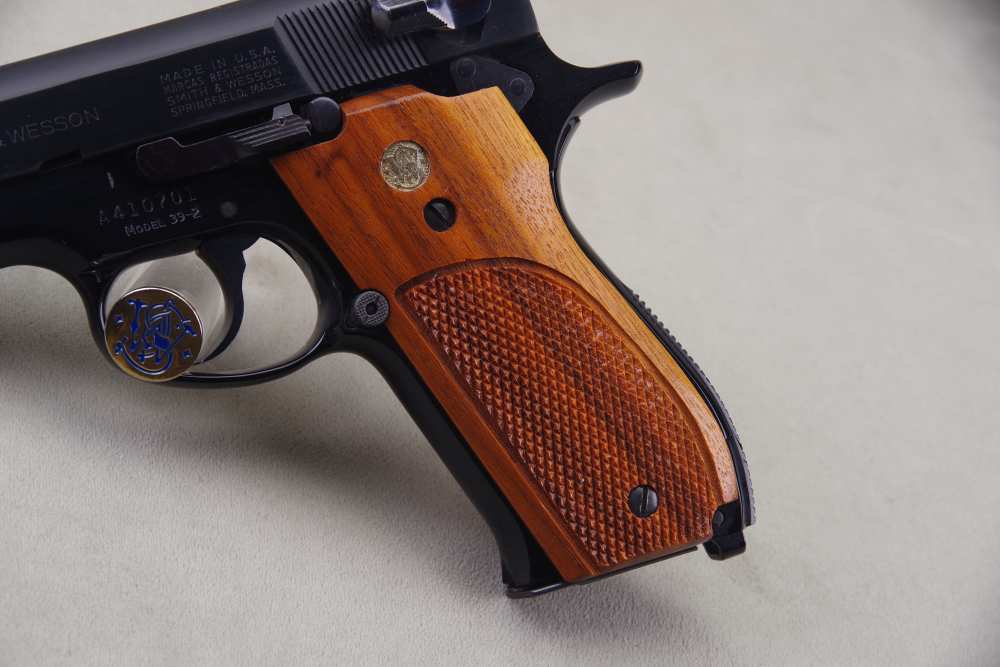 1977 S&W 39-2 9mm 4'' Blue NIB 2 Consecutive #s Available-img-15