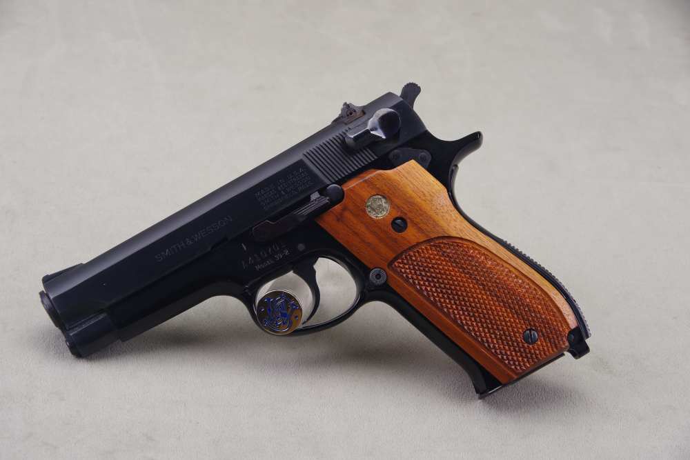 1977 S&W 39-2 9mm 4'' Blue NIB 2 Consecutive #s Available-img-11