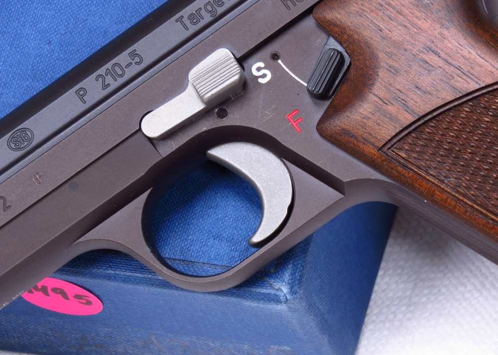 VERY RARE 1978 Swiss Sig P210-5 HEAVY FRAME TARGET New In Box #Match Test T-img-17