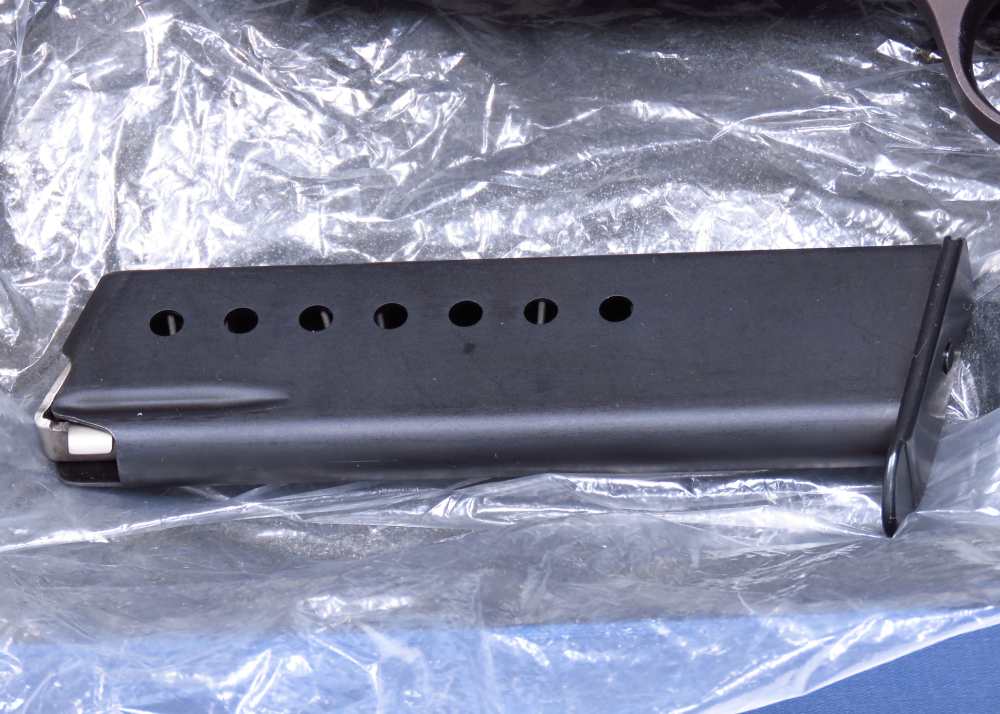 VERY RARE 1978 Swiss Sig P210-5 HEAVY FRAME TARGET New In Box #Match Test T-img-47