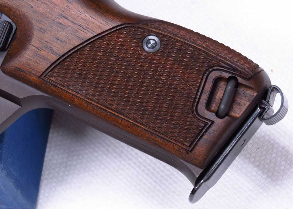 VERY RARE 1978 Swiss Sig P210-5 HEAVY FRAME TARGET New In Box #Match Test T-img-19