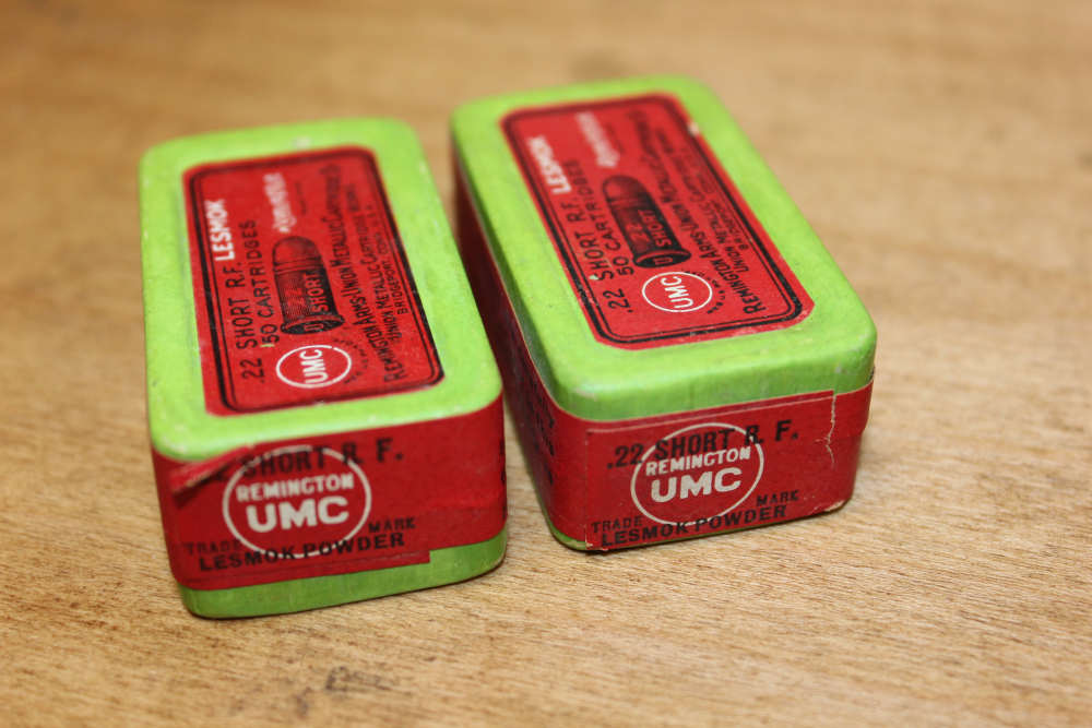 Sealed vintage Union Metallic Cartridge UMC Remington LESMOK .22Short ammo-img-3