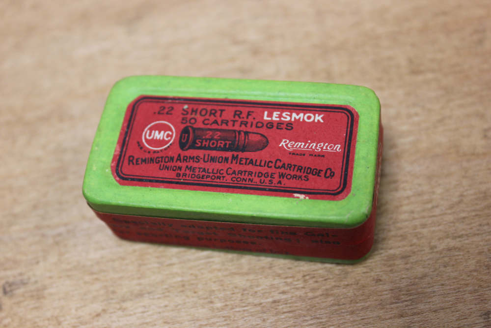 Sealed vintage Union Metallic Cartridge UMC Remington LESMOK .22Short ammo-img-7
