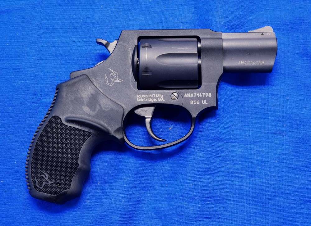 TAURUS 856 UL ULTRA-LITE .38 SPL 2" - EXCELLENT-img-0