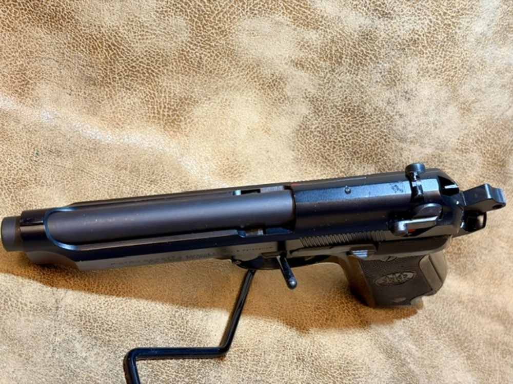 Beretta 92S 9mm Italian Made PW Arms Import-img-11