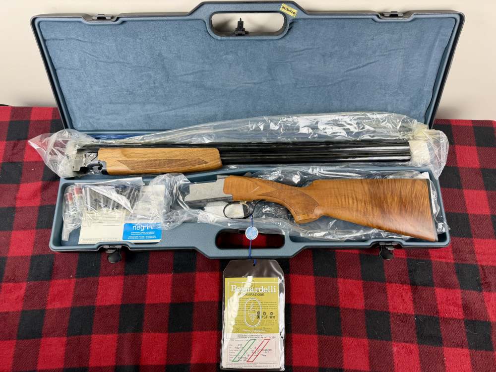 NOS NIB V Bernadelli EJ 200 12 ga made in Italy prior to Turkish ownership-img-2