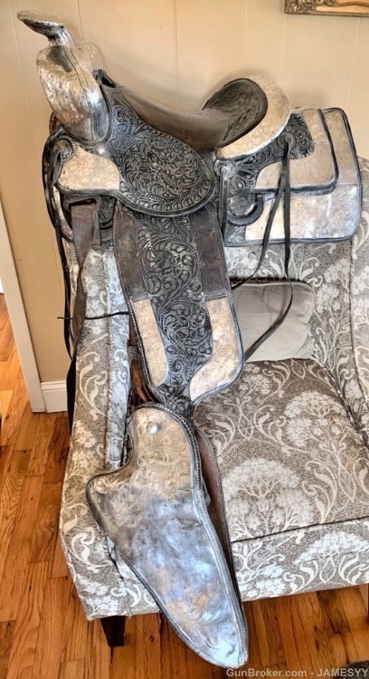 COWBOY TOM MIX STERLING SILVER MOVIE SADDLE.-img-0