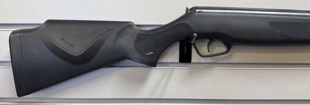 Stoeger X20 Suppressor Air Rifle with Black Synthetic Stock and Black Barre-img-5