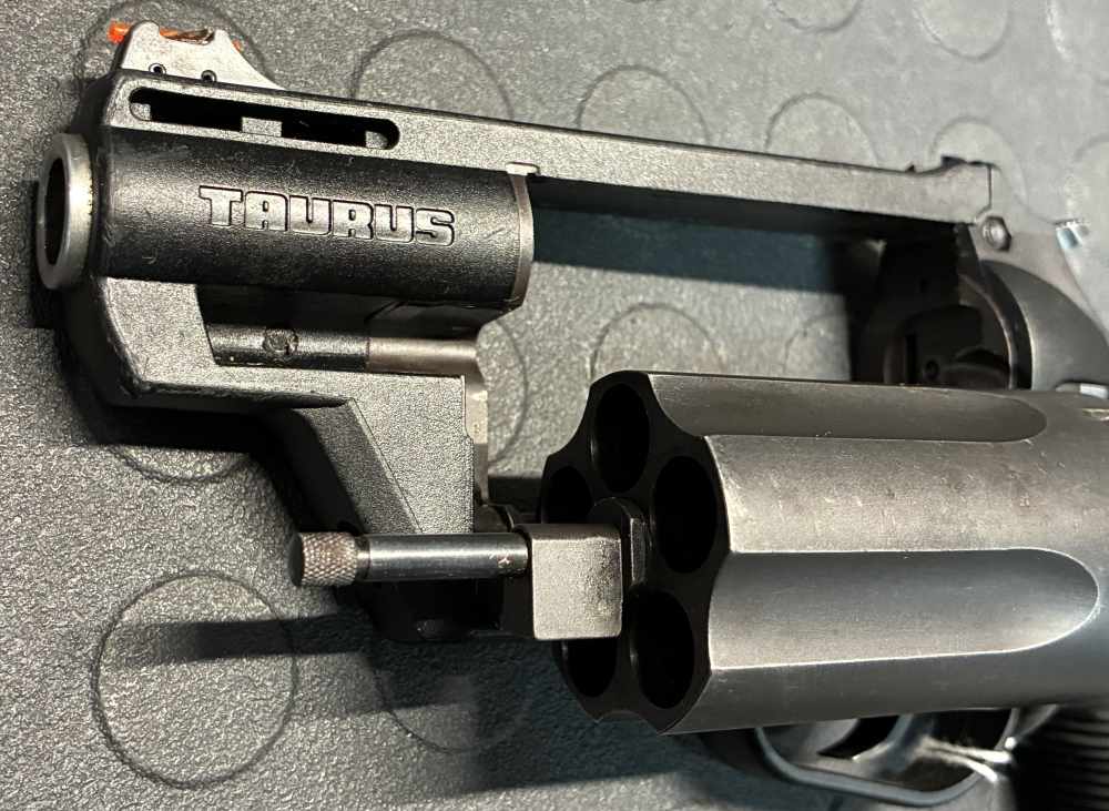 TAURUS JUDGE PUBLIC DEFENDER POLY 45LC/410-img-3