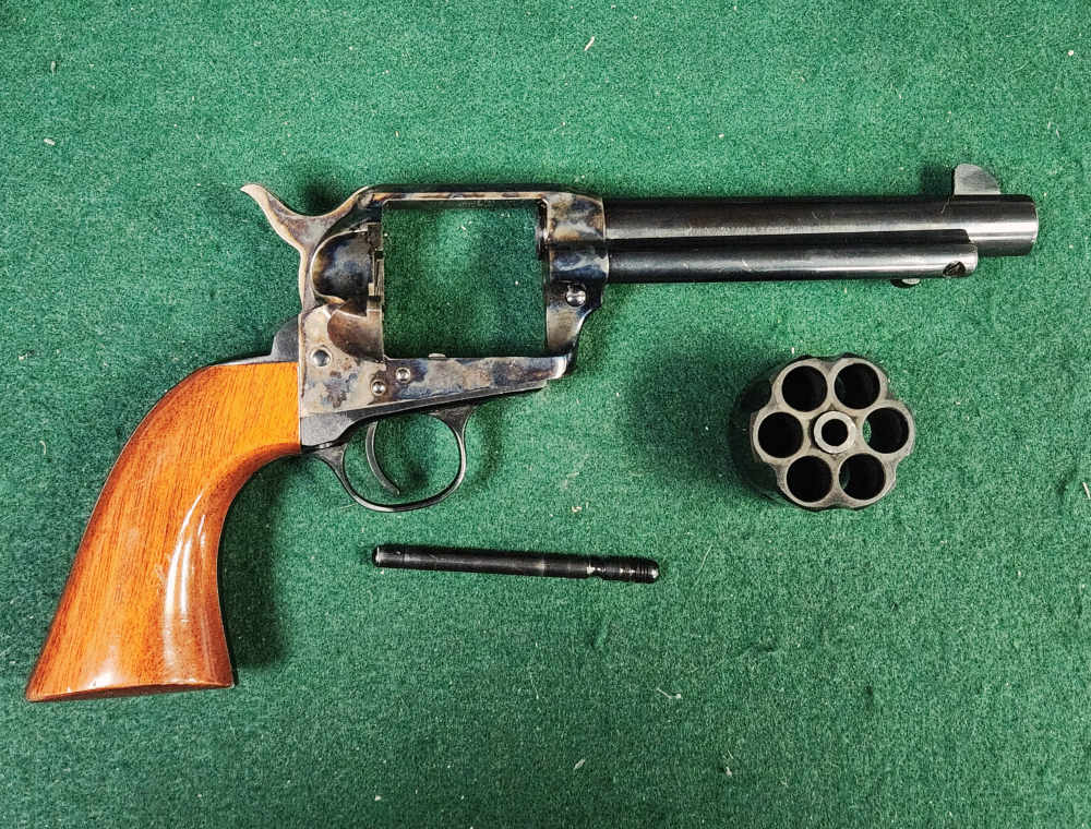 A. Uberti - Model 1873 - .45 Colt - 5" Barrel-img-1